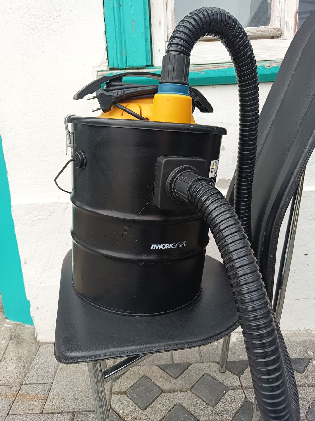 Staubsauger & Zubehör: Workzone Aschesauger – Gebraucht aus Oberegg von 19franzi94