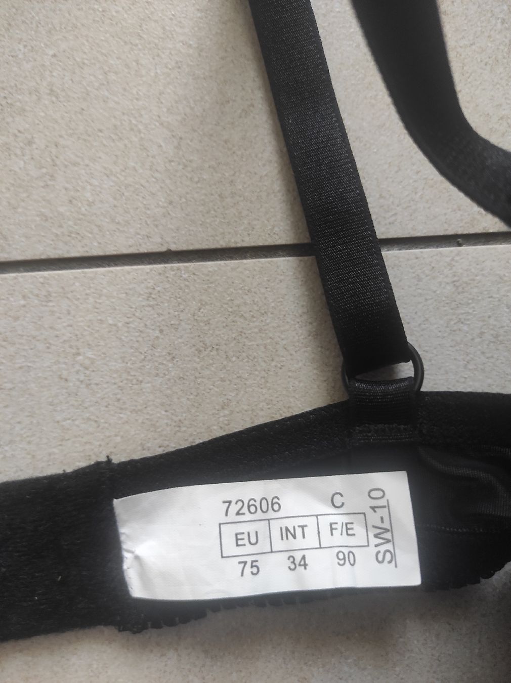 Unterwäsche: Bügel BH, schwarz, neu, 75C – Neu (gemäss Beschreibung) aus Rupperswil von Tynna 1