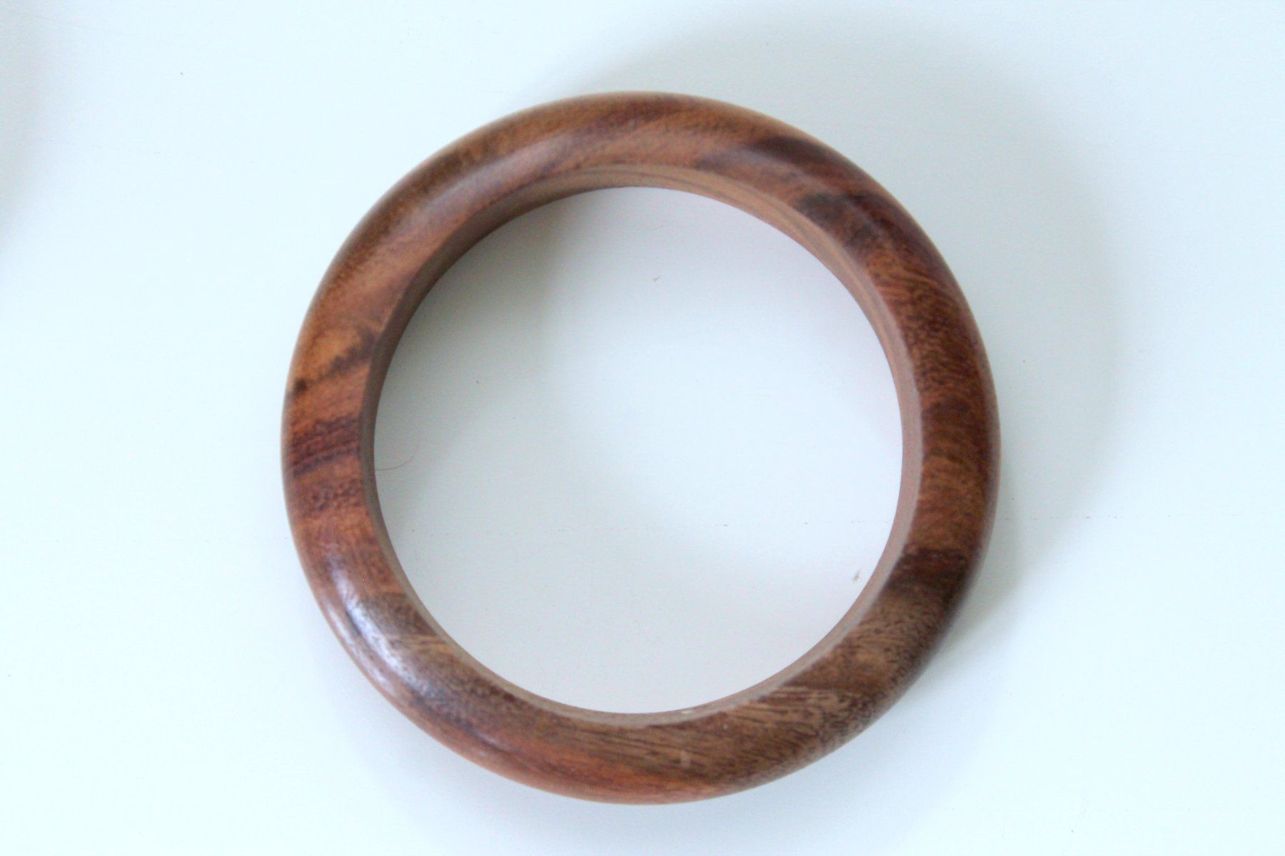 Bracciali & Braccialetti: ARMREIF aus Holz – Usato da Rebstein venduto da QuasarVincent 1