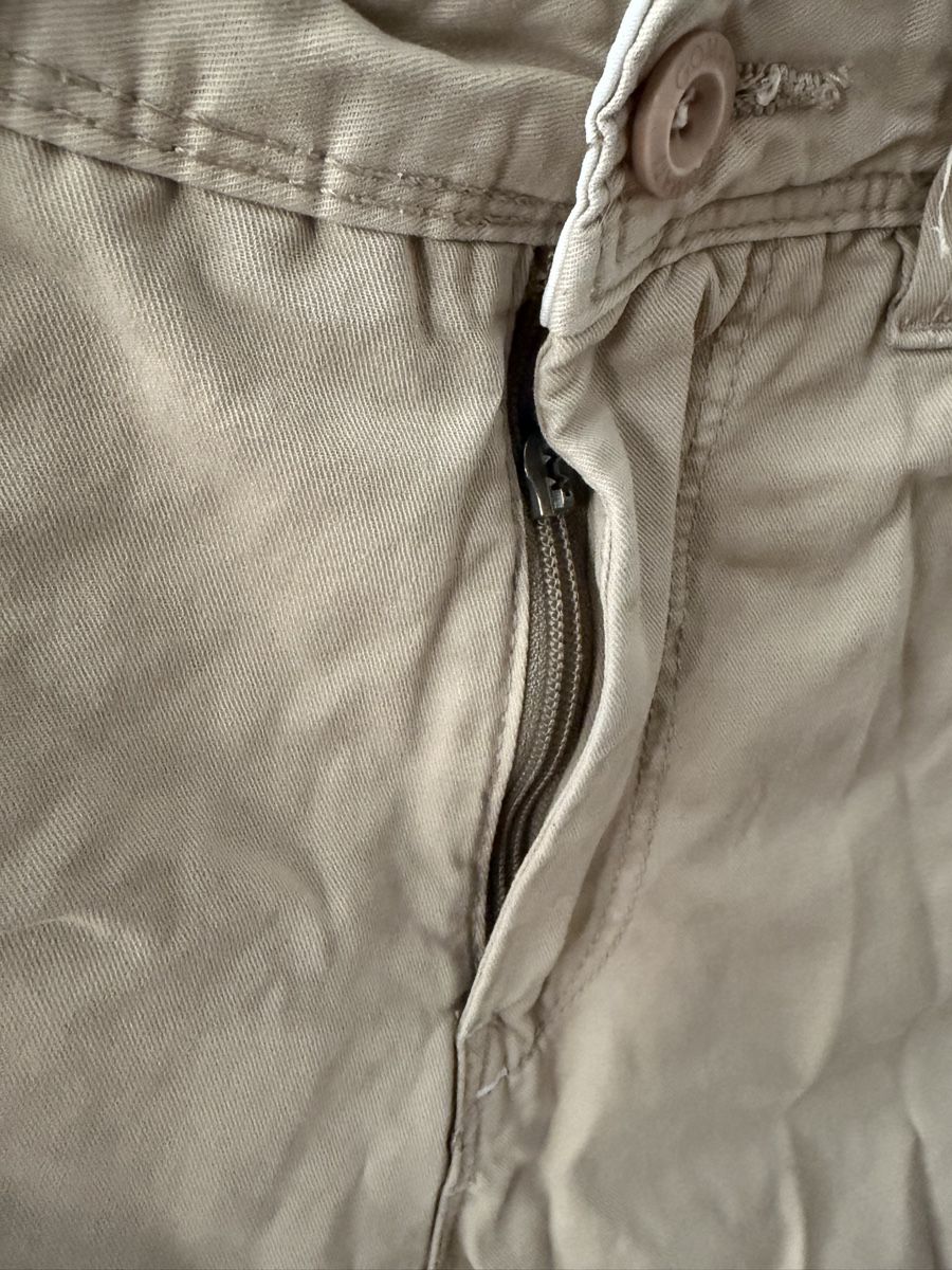 Lotti di vestiti: Hose – Usato da Schlieren venduto da Kevek.fashion 1