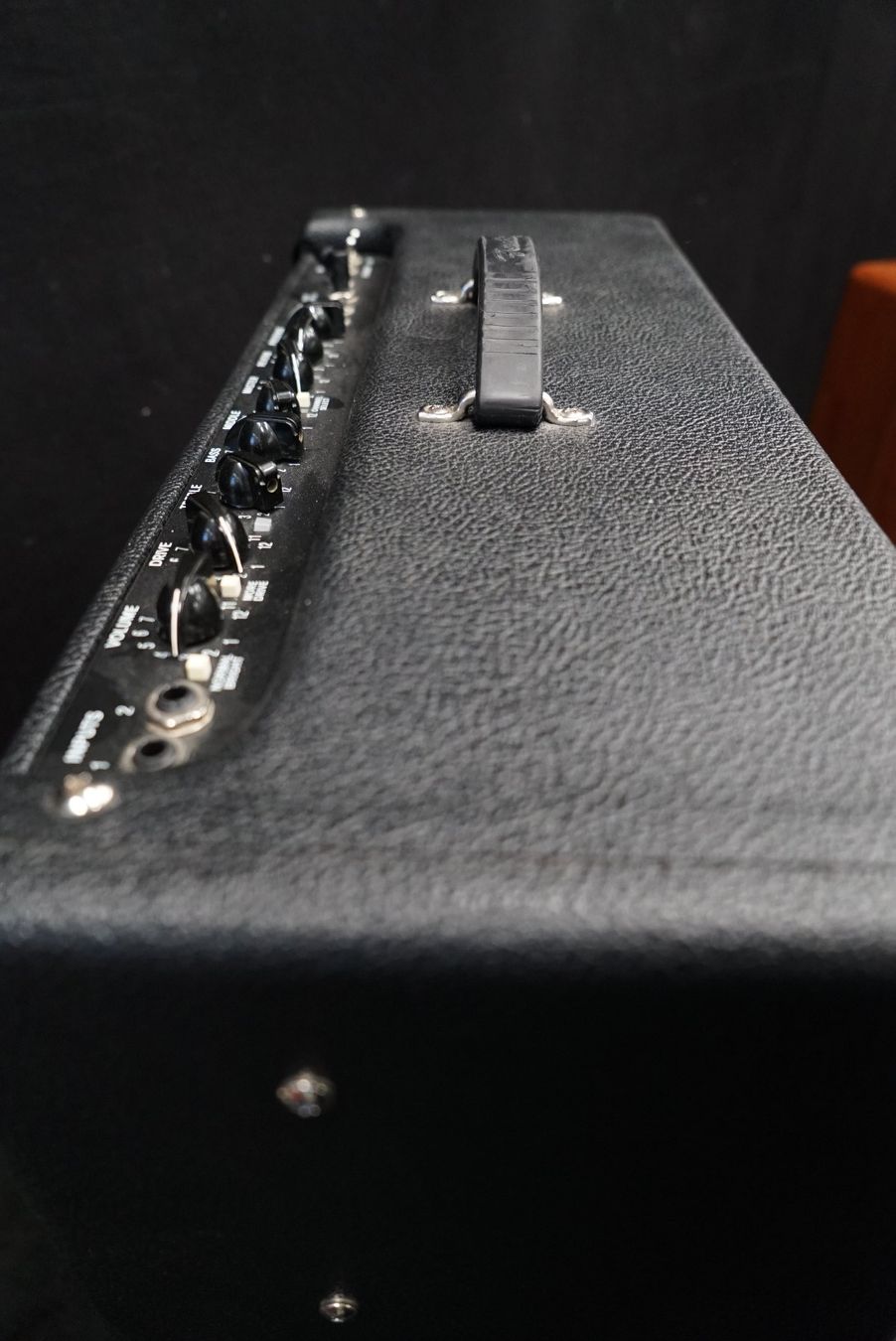 Fender Amplificatori: Fender Hot Rod DeVille 410 III 60W Combo Amp – Usato da Ortschwaben venduto da Musictrade 3