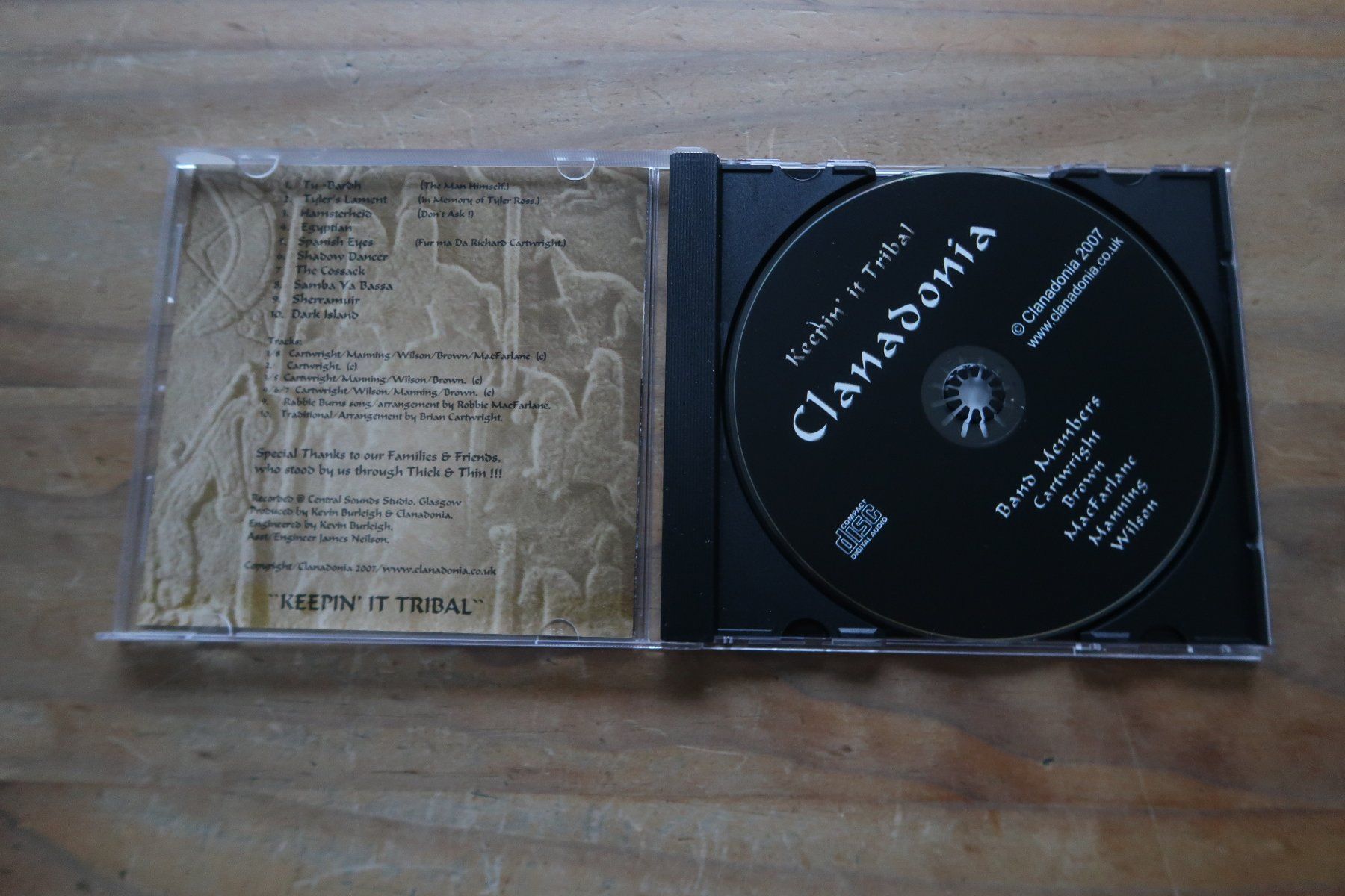 CD: CLANADONIA - ST - CD – Usato da Basel venduto da Patiscat 3