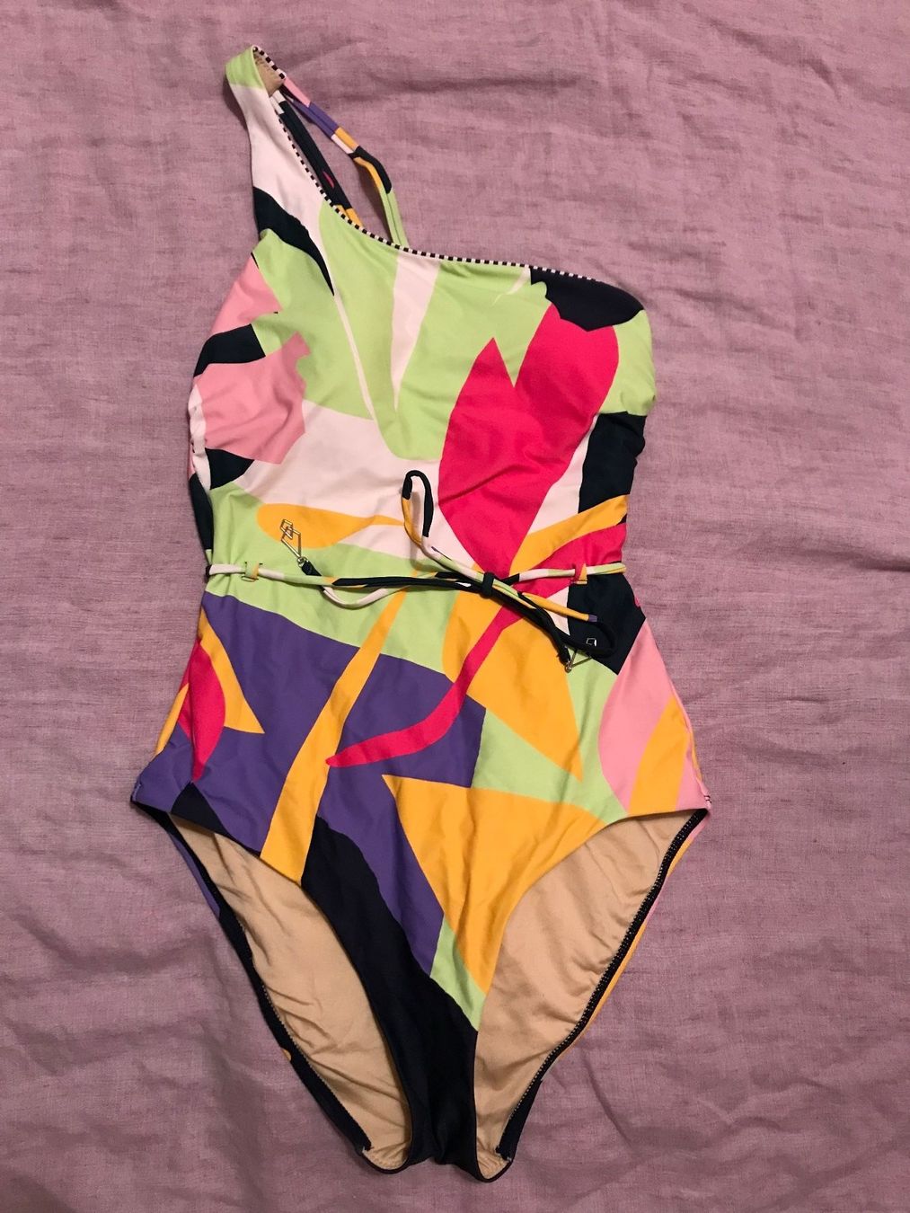Beldona Costumi da bagno & Bikini: Badekleid – Usato da Luzern venduto da kasophie