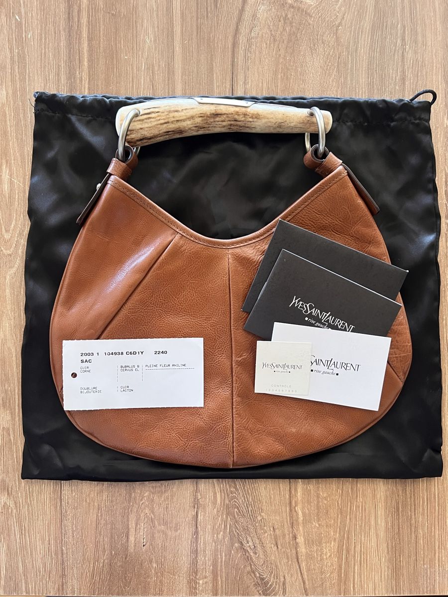 Saint Laurent Borse: Yves Saint Laurent Mombasa – Usato da Thalwil venduto da zso_g7vg