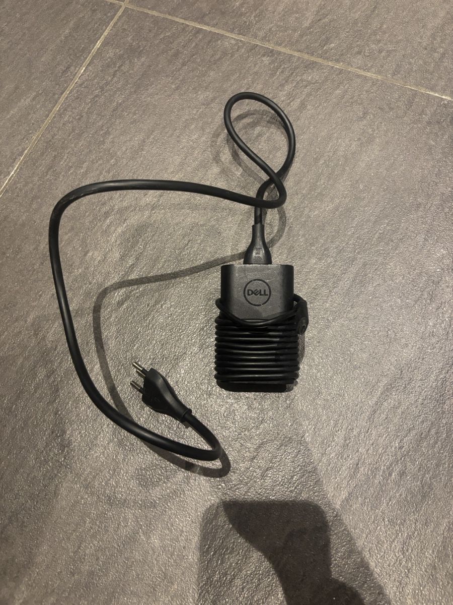 Dell Caricabatterie: Dell 65w USB-C Laptop Netzteil – Usato da Heimiswil venduto da Mad2mad