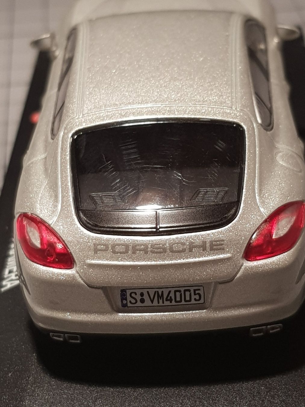 Porsche Voitures modèles: Porsche Panamera – Neuf avec emballage d'origine à Chézard-St-Martin par AlPat-Collections 2