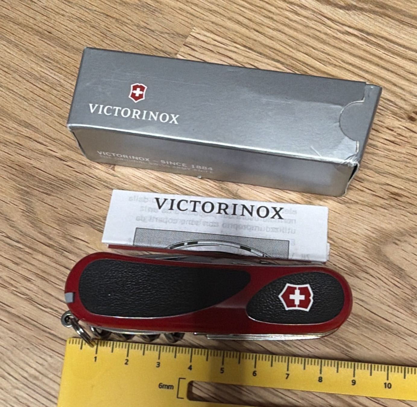 Victorinox Taschenmesser: VICTORINOX  SACKMESSER  EVOGRIP S17 RED/BLACK – Neu und originalverpackt aus Zürich von Frei-Occasionen 9