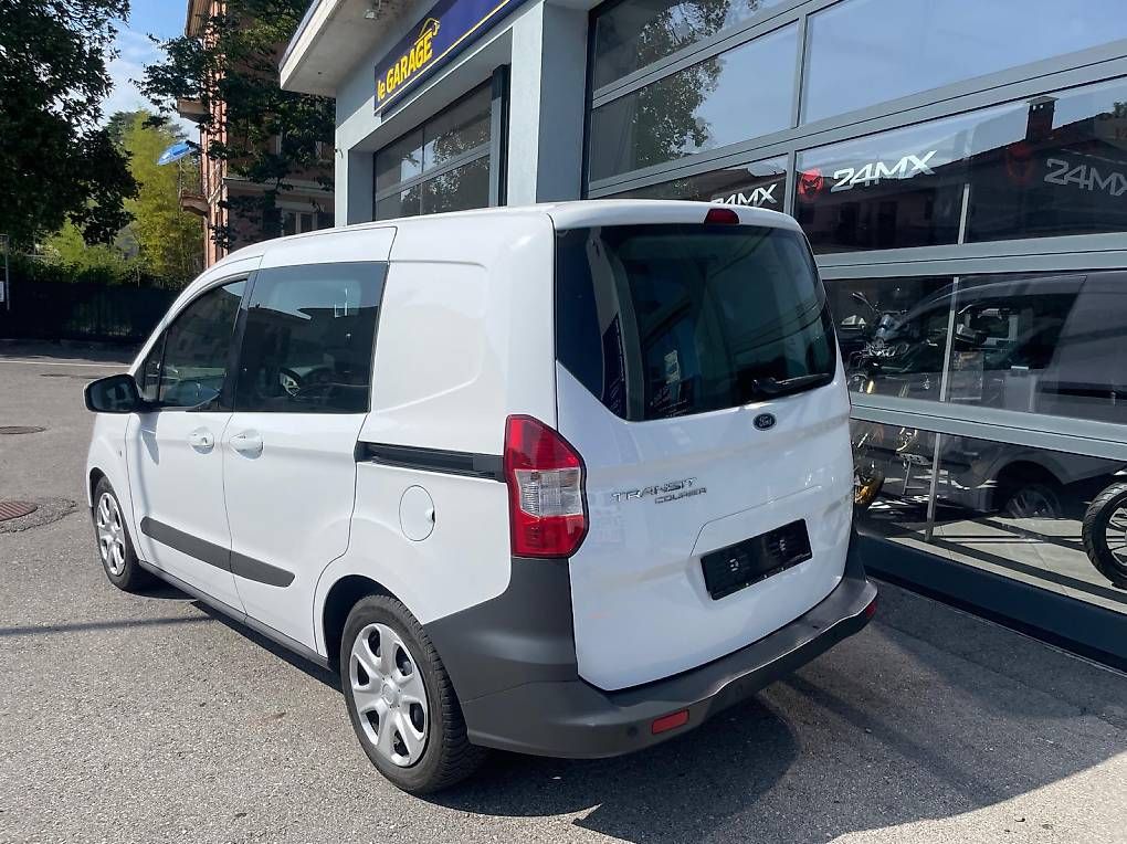 Veicoli commerciali: Ford Transit Courier 1.5 TDCi – Usato da Balerna venduto da exp_55ly 3