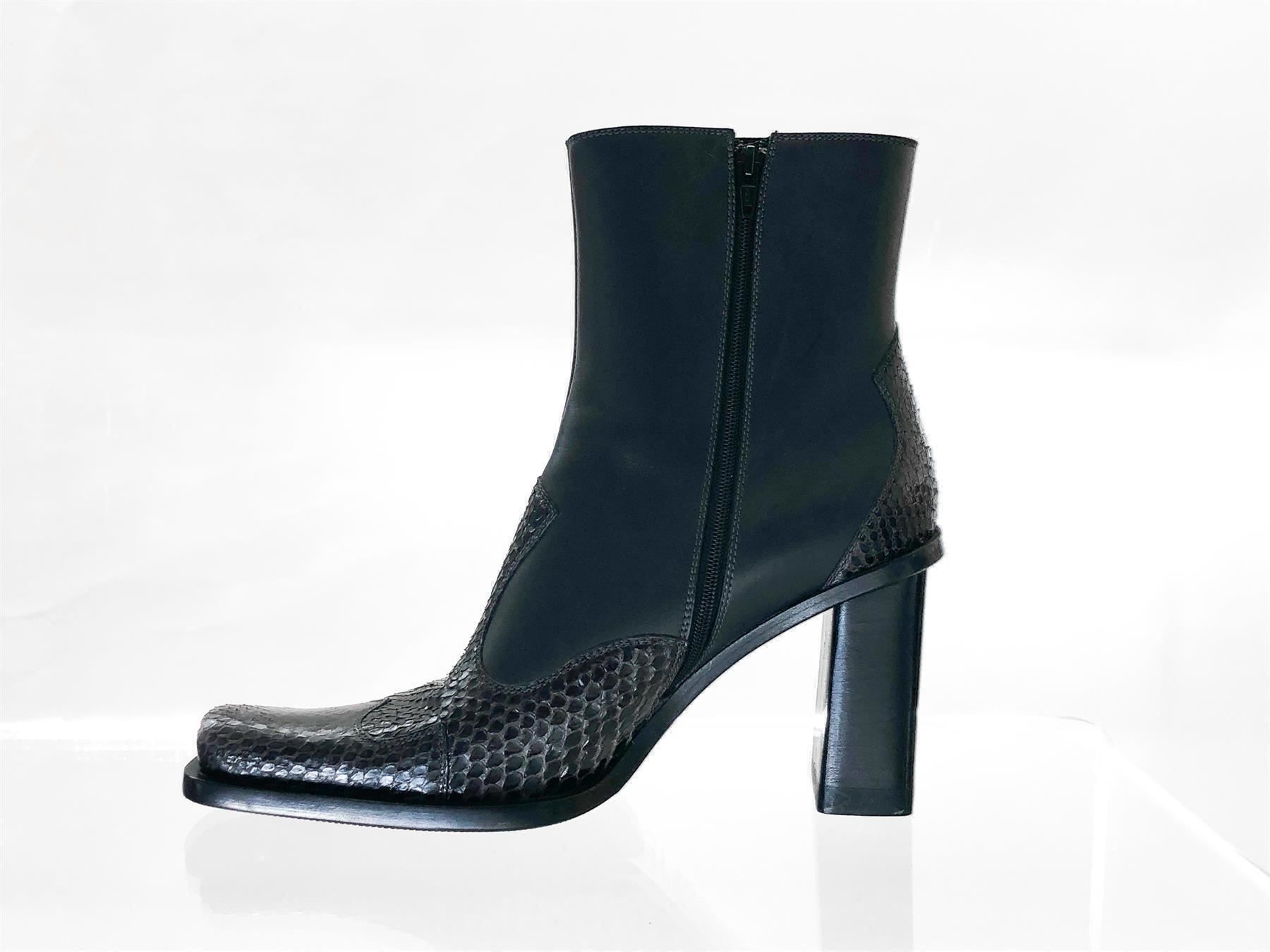 Scarpe da donna: Absatz Stiefel m. Schlangen Leder 39 NEU – Nuovo e nell'imballaggio originale da Hergiswil NW venduto da CrysZero 3