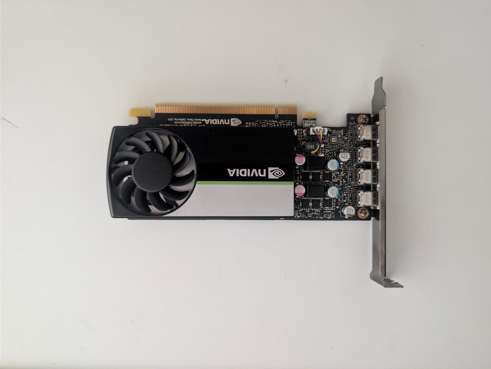Nvidia Grafikkarten: NVIDIA T1000 – Gebraucht aus Hendschiken von Sillii