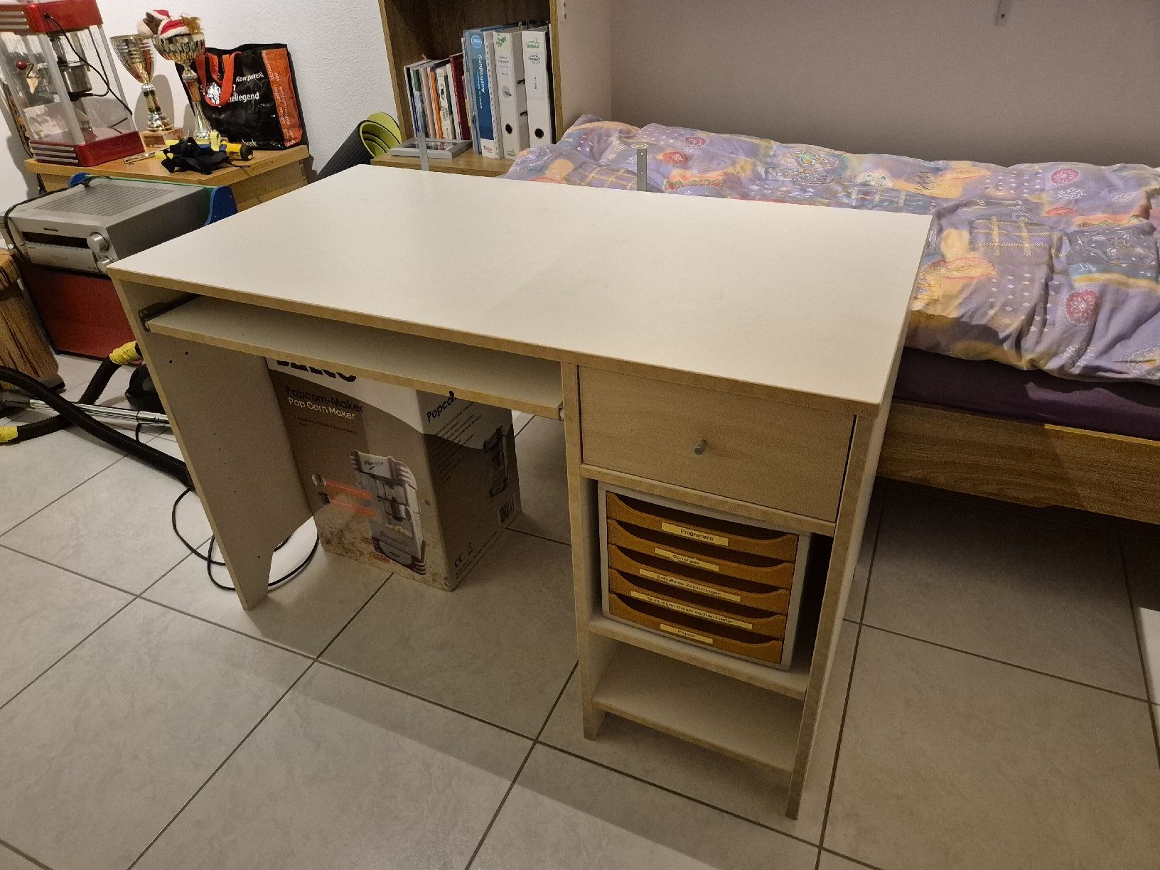 Scrivanie: Bürotisch Kinder Büro Tisch – Usato da Wasterkingen venduto da mimi964 1