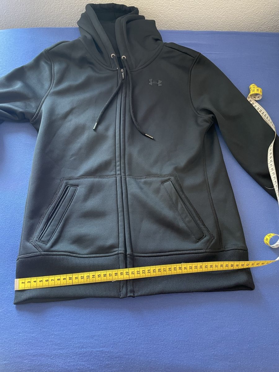 Under Armour Jacken: Under Armour Kapuzenjacke – Gebraucht aus Niederdorf von ciritungol 1