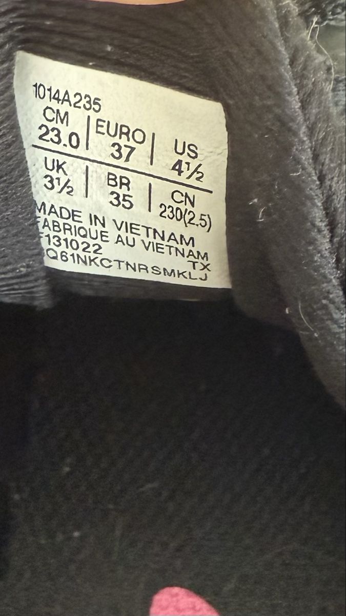 Asics Chaussures filles: Asics Gr. 37 – D'occasion à Urdorf par liska55 3