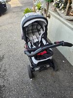 Robuster Kinderwagen