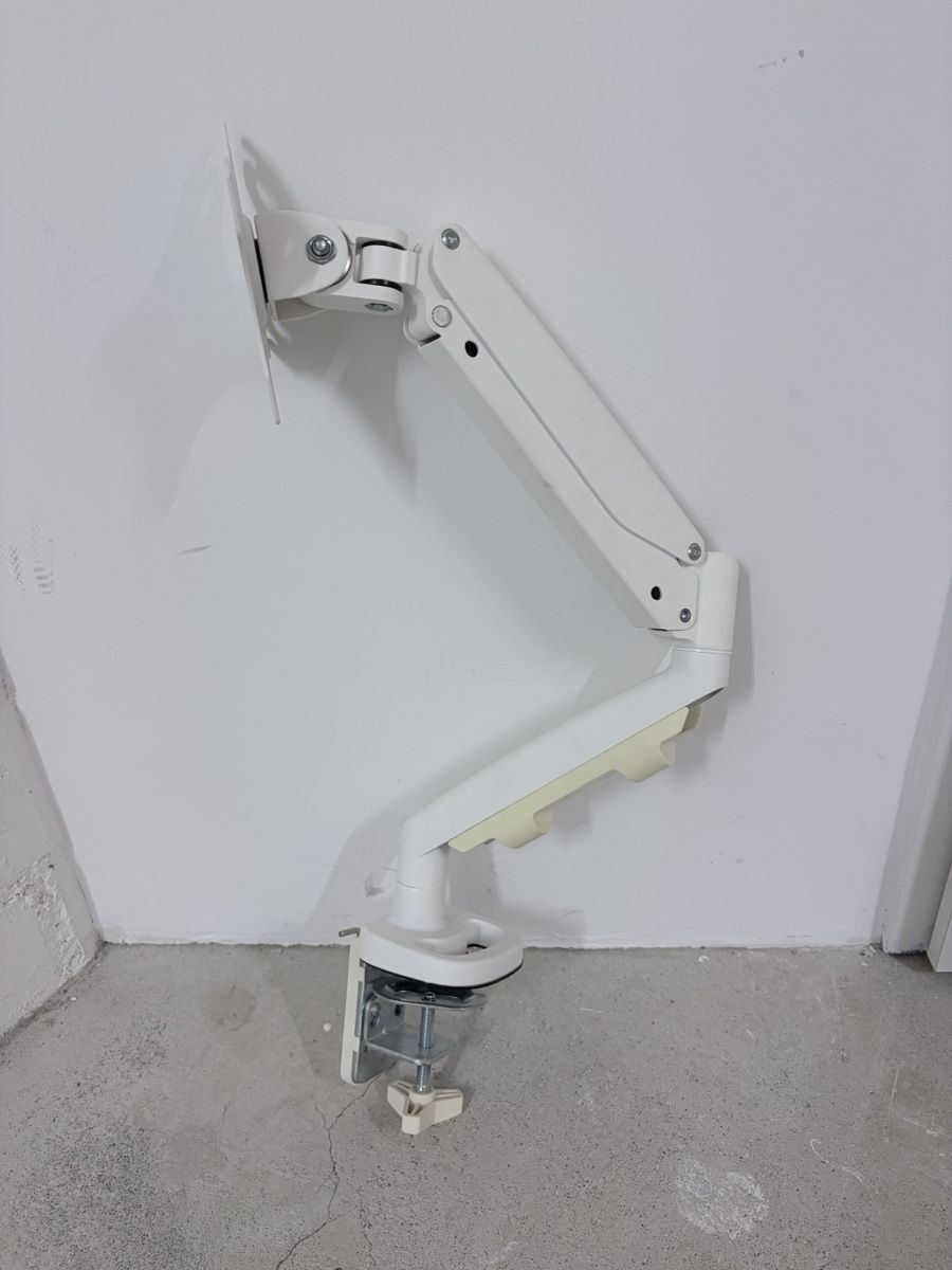 Staffa per monitor: Monitor arm white adjustable desk mount – Usato da Zürich venduto da 00c_8hyz