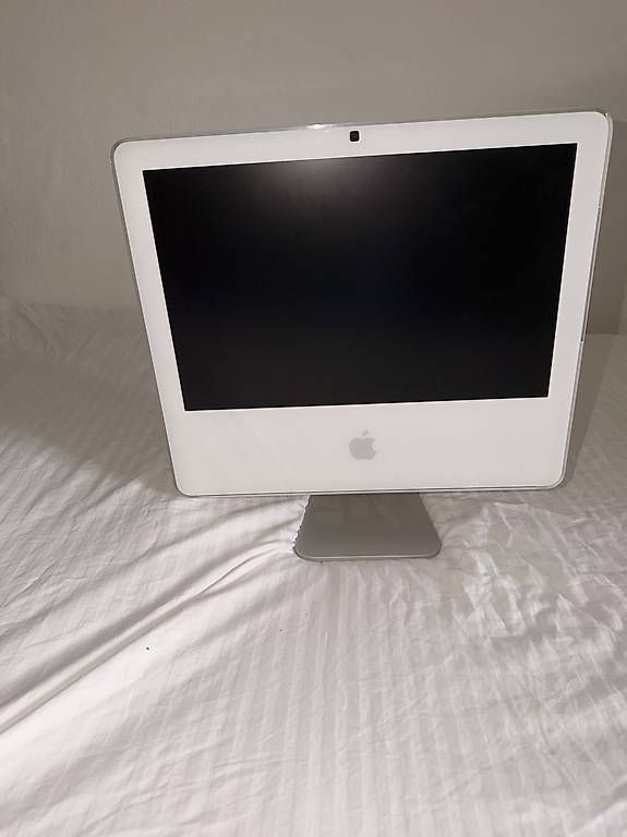 PC: iMac auf dem Jahr 2008  – Usato da Unterseen venduto da beE-Scooter 2