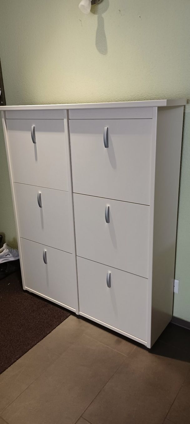 Pfister Schränke: Schuhschrank – Gebraucht aus Hochdorf von PHS 1