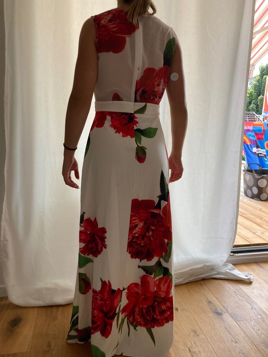 Vestiti: Langes Sommerkleid mit Blumenmuster Grösse M Neu – Usato da Orpund venduto da LivantoCHA 1