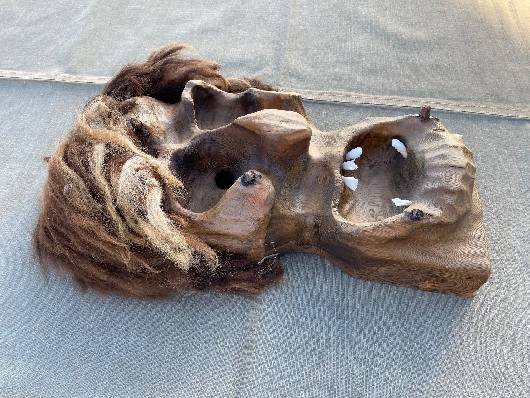Altro in Antiquarato & Arte: sehr schöne alte grosse Walliser Holzmaske – Usato da Feldbach venduto da Olive1 1