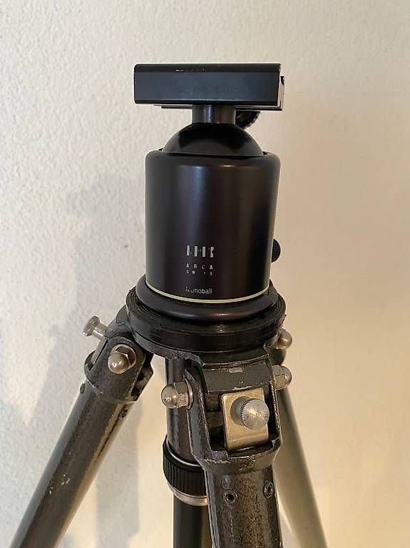 Stative & Köpfe: Trépied avec rotule Arca Swiss monoball – Gebraucht aus Vevey von videgrenierdingo 1