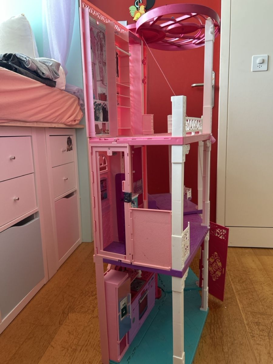 Barbie Puppenhäuser & -möbel: Barbiehaus – Gebraucht aus Zetzwil von BaBo1981 5