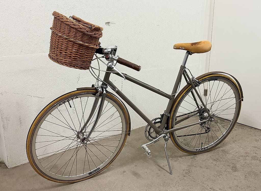 Biciclette: Damen Velo mit Korb  – Usato da Basel venduto da sca2014 1