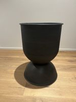 Ferm Living - Hourglass Blumentopf medium
