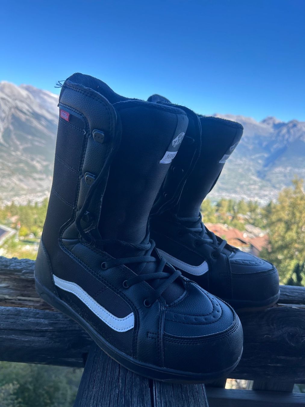 Vans Scarpe da uomo: Vans Hi-Standard Linerless – Usato da Haute-Nendaz venduto da redakhs 2