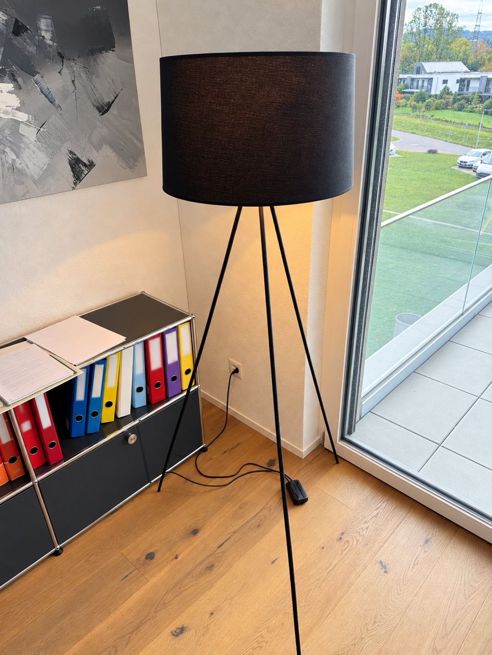 Micasa Lampes: Stehleuchte schwarz – D'occasion à Weinfelden par JustForYouu