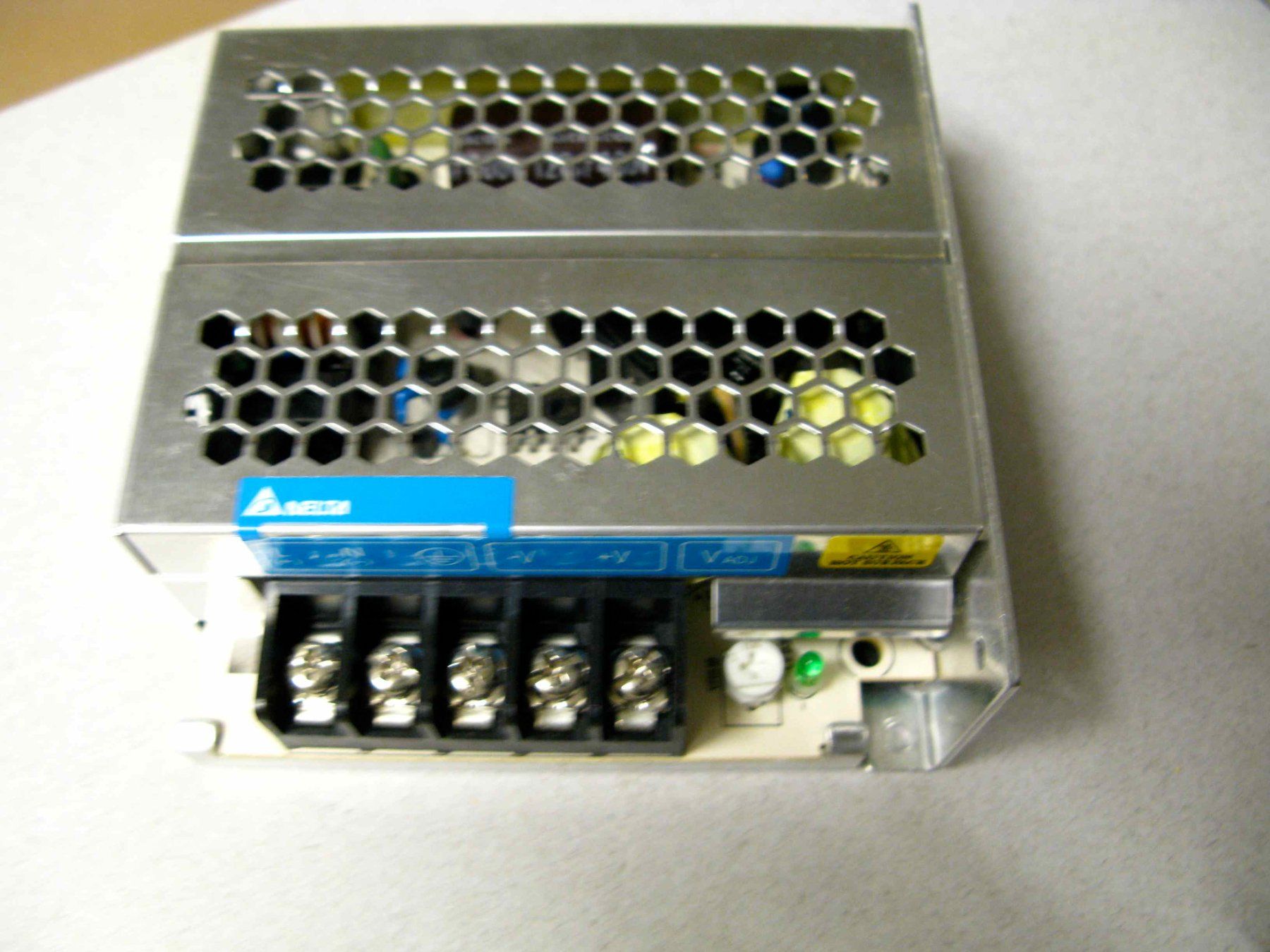 Elektronikbauteile: Delta PMH-24V50WCAA Netzteil – Gebraucht aus Samstagern von Betscha