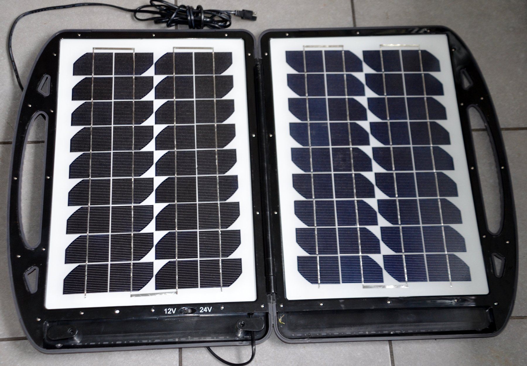 Dispositivi a energia solare: Topray Solar 12V 24V 30W – Usato da Collonges venduto da arashee