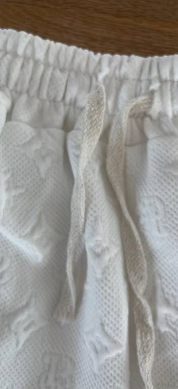 Pantalons: Weisse Shorts Grösse S – D'occasion à Roggliswil par trek01 1