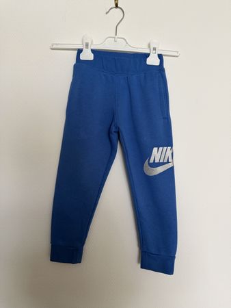 Nike Kinder Trainingshose Gr. 98-104 lange Hose Blau Sport