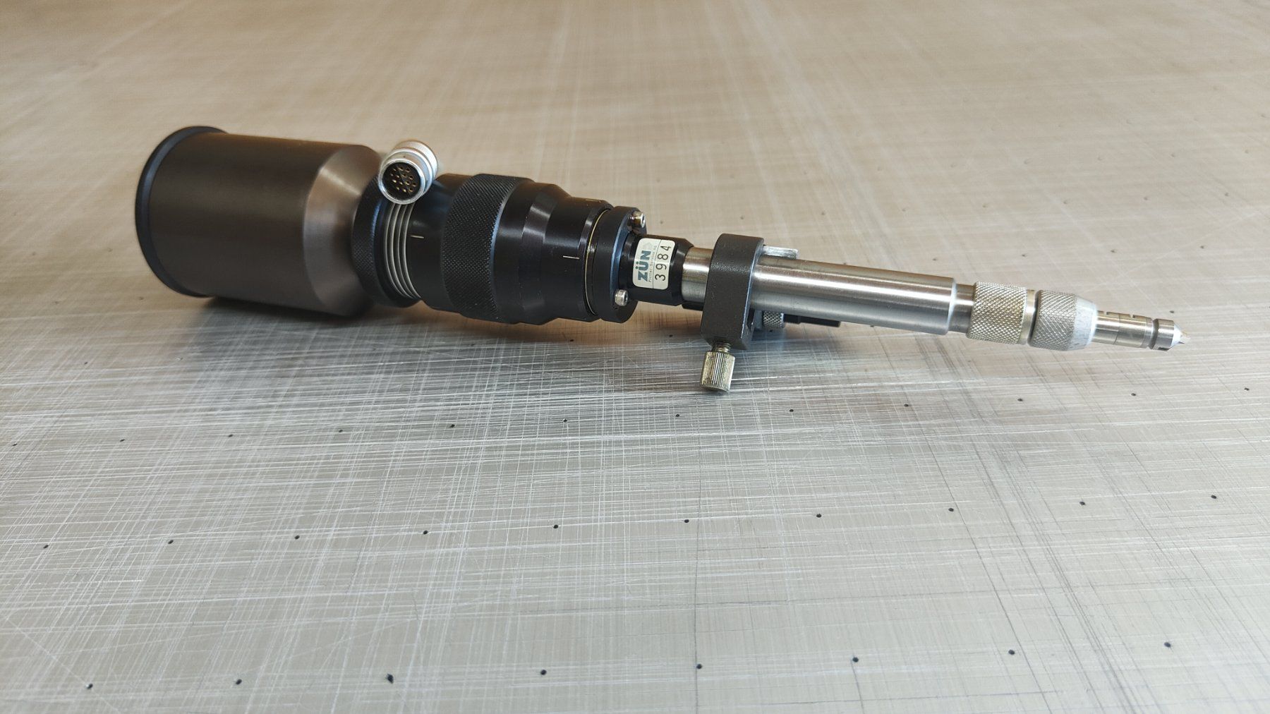 Tous les outils: Plotter Schneidekopf gebraucht – D'occasion à Montlingen par tombon