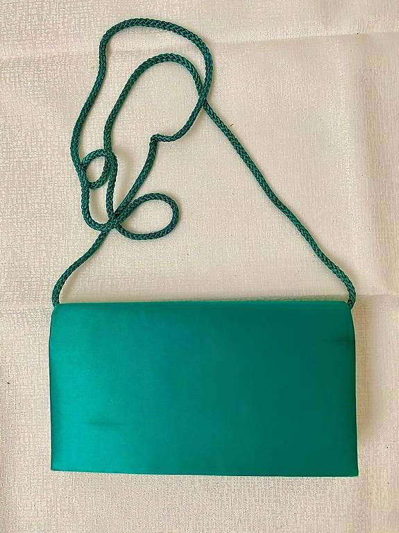 Maddison Taschen für Damen: Kleine grüne Umhängetasche – Neu (gemäss Beschreibung) aus Hausen AG von corinne_g
