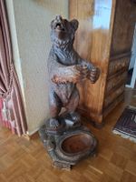 Holzfigur Bär Schirmständer guter Zustand Schnitzerei