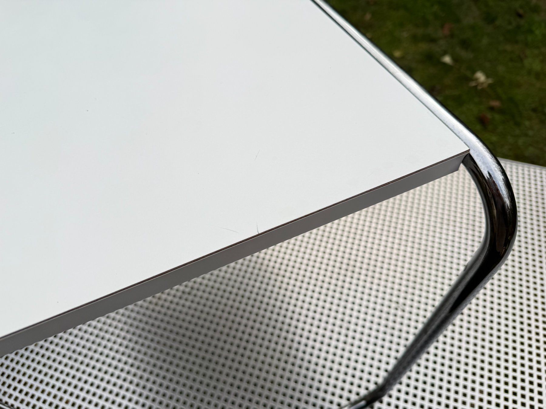 Thonet Tavoli: Beistelltisch Thonet B9 // Marcel Breuer // B – Usato da Schinznach-Dorf venduto da mix 5