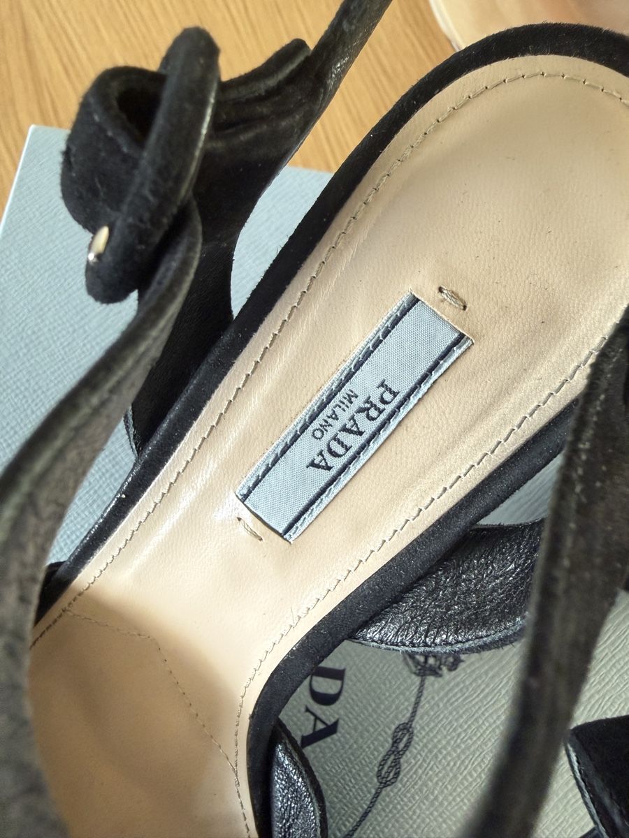 Prada Scarpe da donna: Prada Suede Sandals – Usato da Wallisellen venduto da rac_sy2x 3
