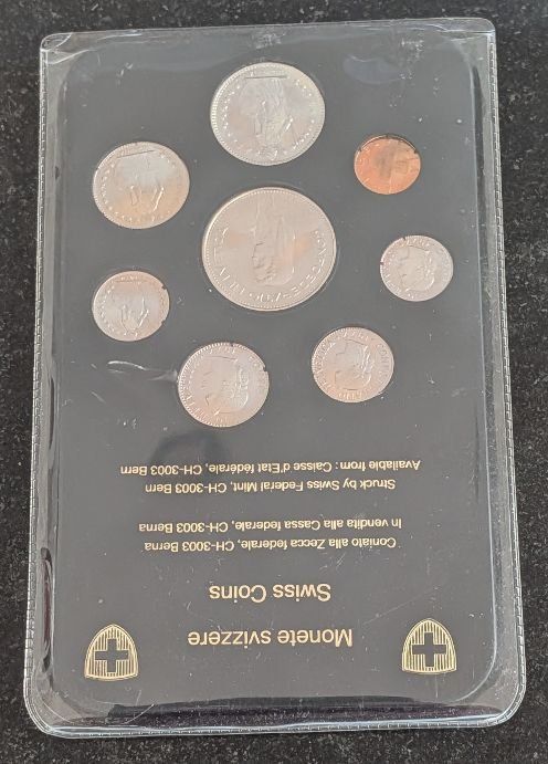 Tutti le monete: CH - Münzsatz 1977 stgl schwarz – Nuovo (secondo la descrizione) da Arch venduto da moneyswiss 1