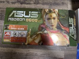 ASUS Radeon 9600XT 128MB Grafikkarte mit Zubehör und Spielen