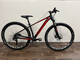 Newertige Specialized Mountainbike Velo Grösse S. 29"