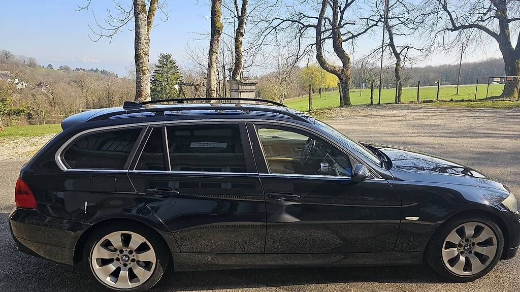 Automobili: BMW 330xi Touring – Usato da Vich venduto da adi.nirvana