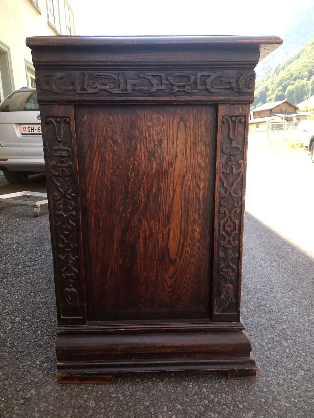 Cassettiere: Alte Kommode mit Schnitzereien ca.1850 – Usato da Oberägeri venduto da mir_p8s7 1