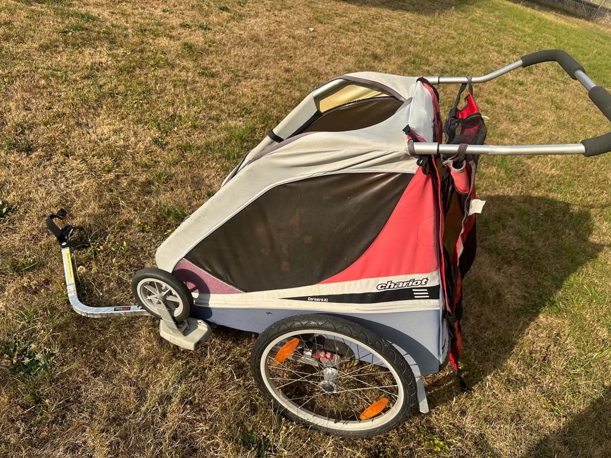 Rimorchi: chariot veloanhänger – Usato da Gutenswil venduto da Bregenzer8610