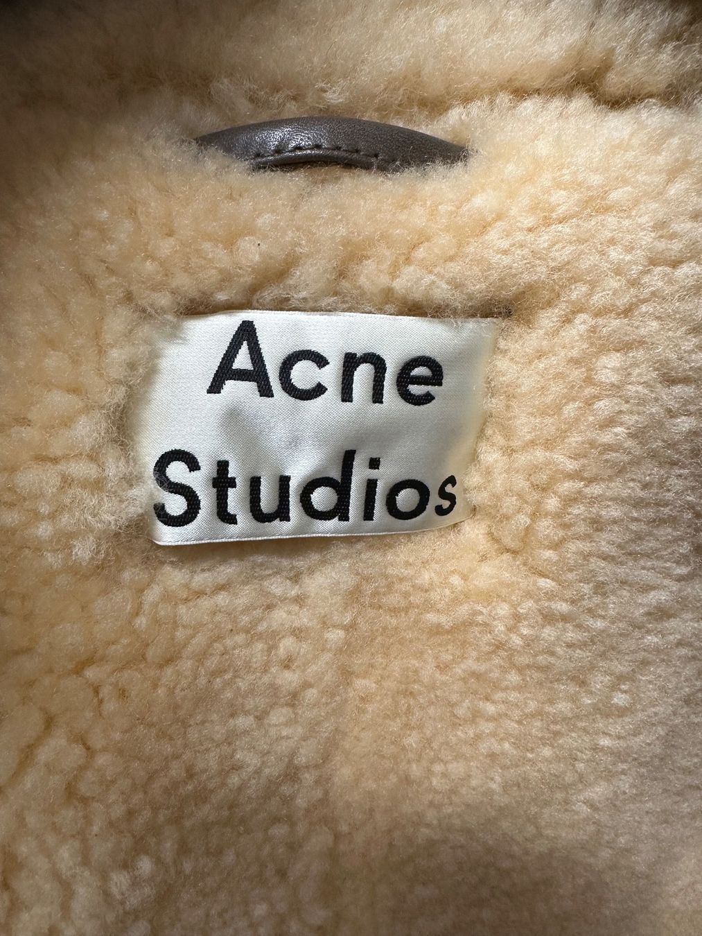 Acne Studios Giacche: Acne shearling jacket – Usato da Hagendorn venduto da dariasm 4