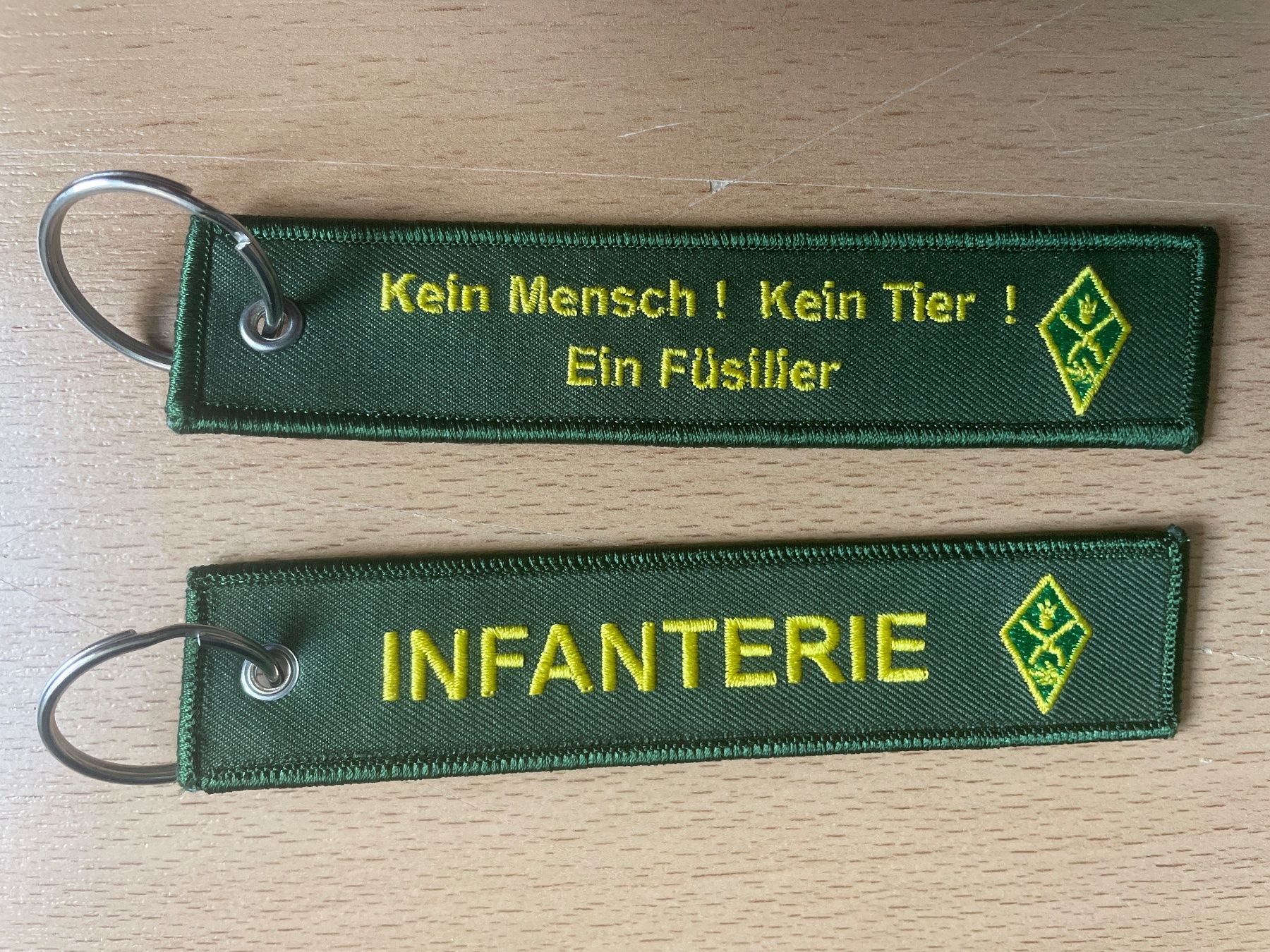 Schlüsselanhänger & - bänder: 1 Schlüsselanhänger INFANTERIE – Neu und originalverpackt aus Hochfelden von aviatikboerse_top