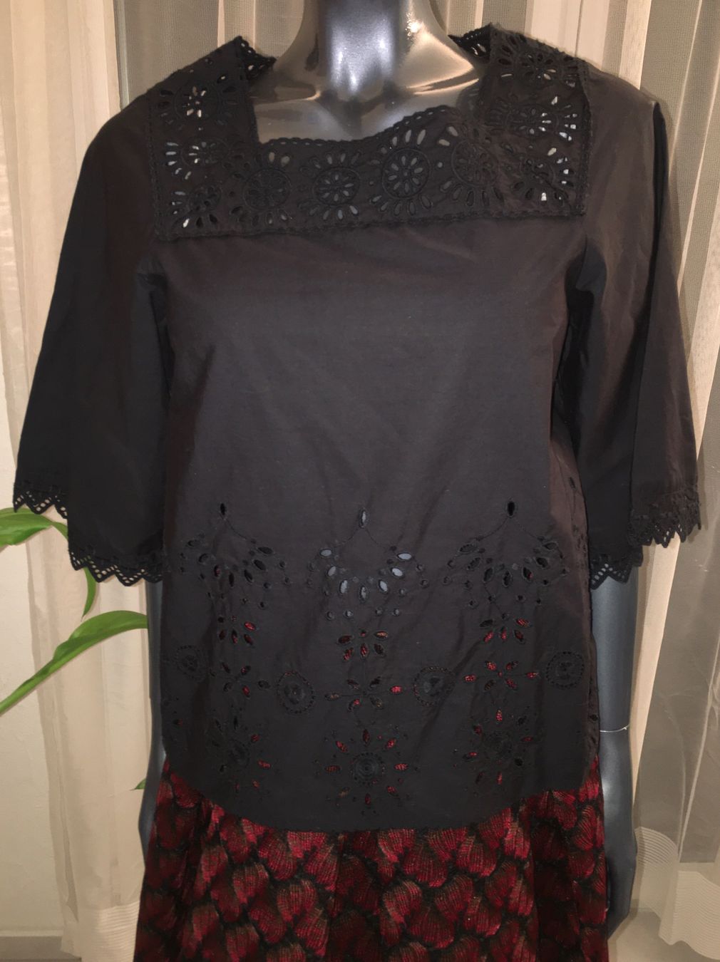 Max Mara Camicette: MAX MARA BLUSE GR. M neuwertig – Nuovo (secondo la descrizione) da Unteraegeri venduto da MH203