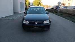 VW Golf 2.3 V5