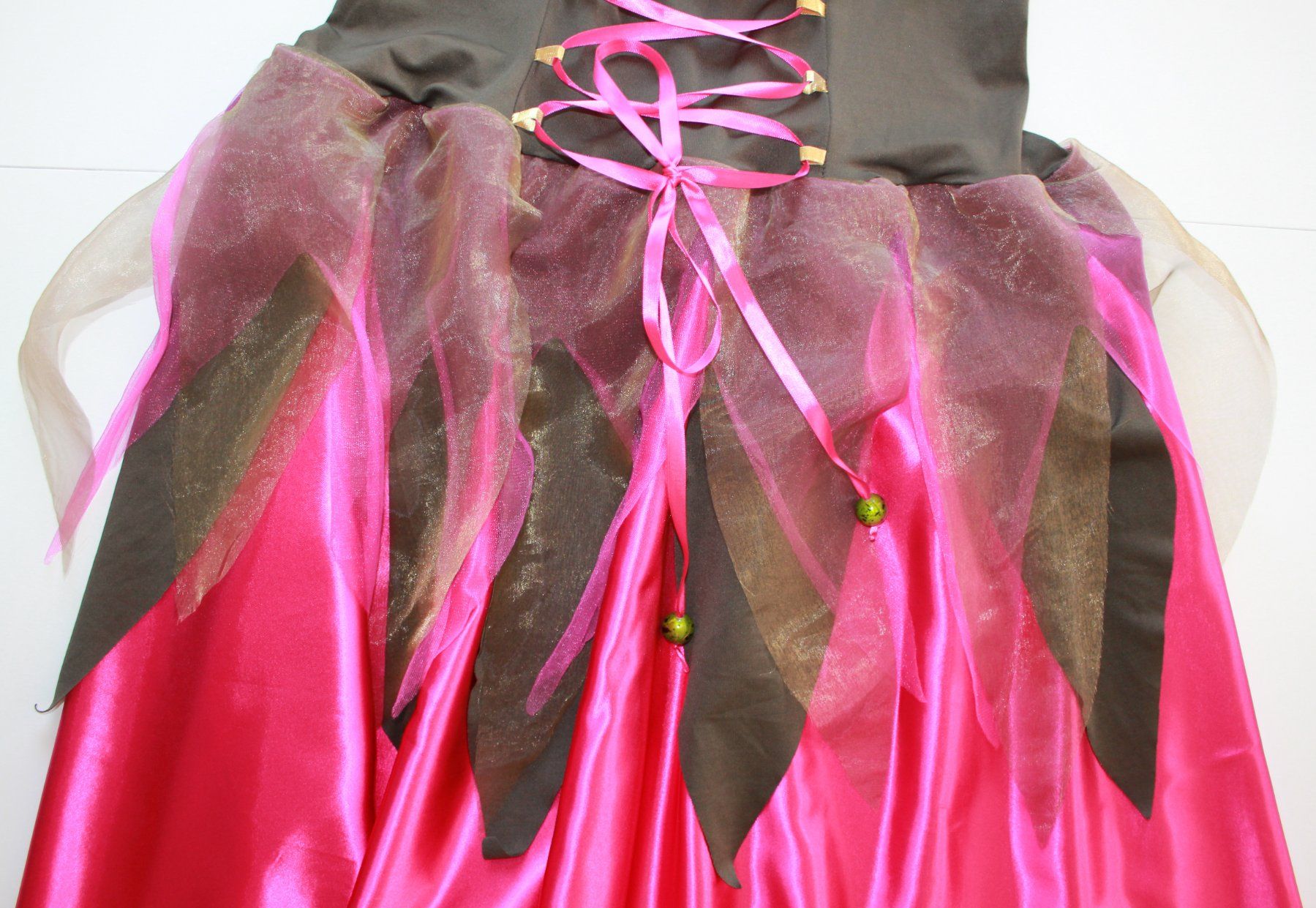 Costumi: Costume sorcière / Hexe t. M – Usato da Peseux venduto da CoolShoping 5