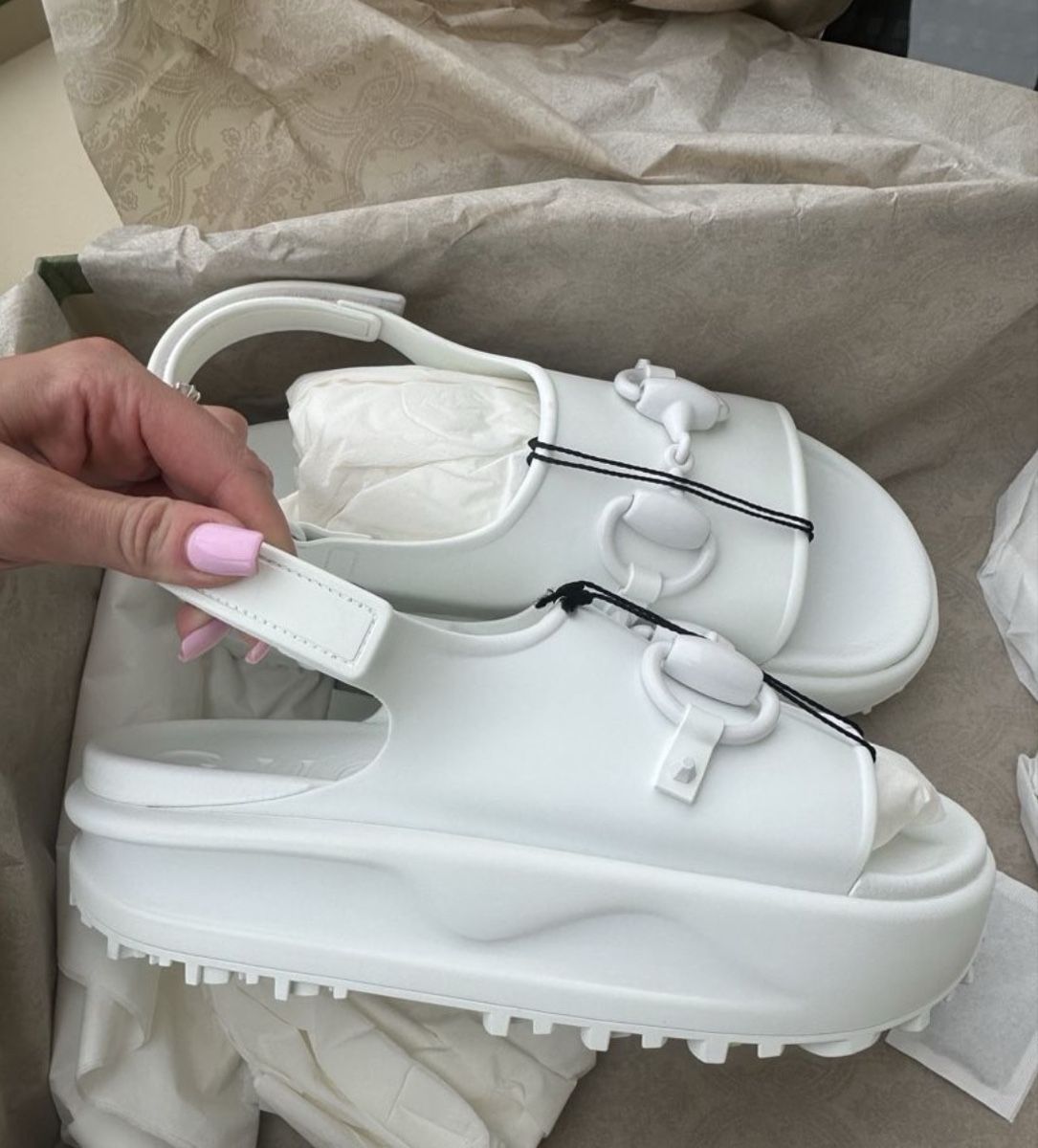 Scarpe da donna: Gucci Sandalen – Nuovo (secondo la descrizione) da Uster venduto da sandi_95